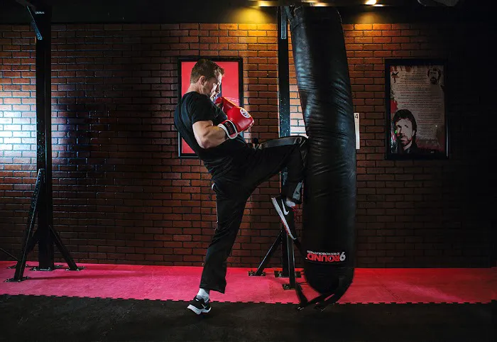 9Round Fitness Picture 3