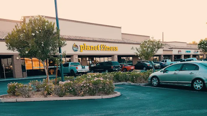 Planet Fitness Picture 3