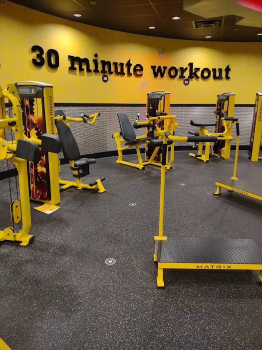 Planet Fitness Picture 7