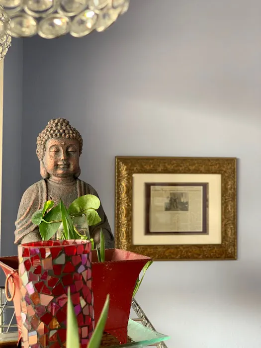 Gilbert Yoga Picture 3