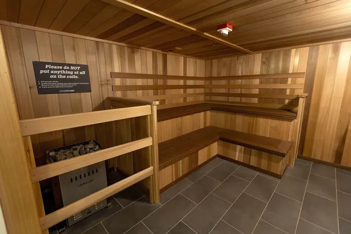 EōS Fitness Picture 4