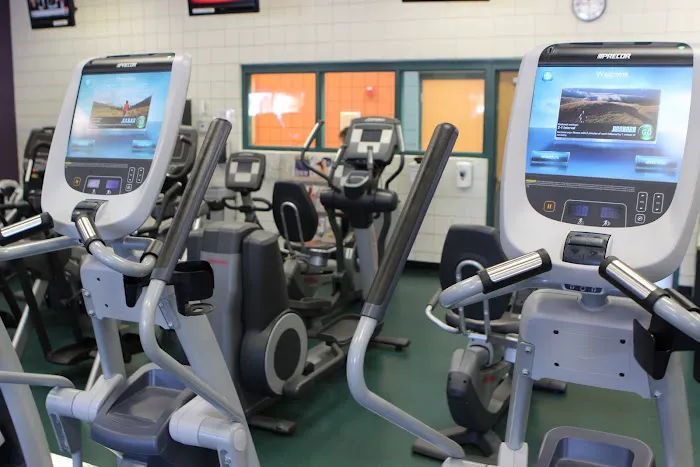 Chandler / Gilbert Family YMCA Picture 10