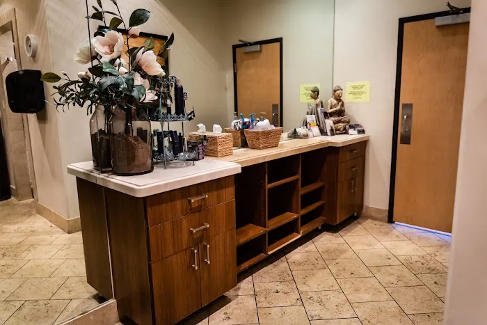 True Hot Yoga - Scottsdale Picture 4