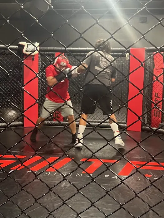 Self Made Training Facility Scottsdale | Personal Fitness Center Picture 4