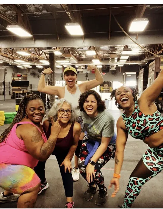 Fitness Diva Hip Hop Fitness Class Picture 5