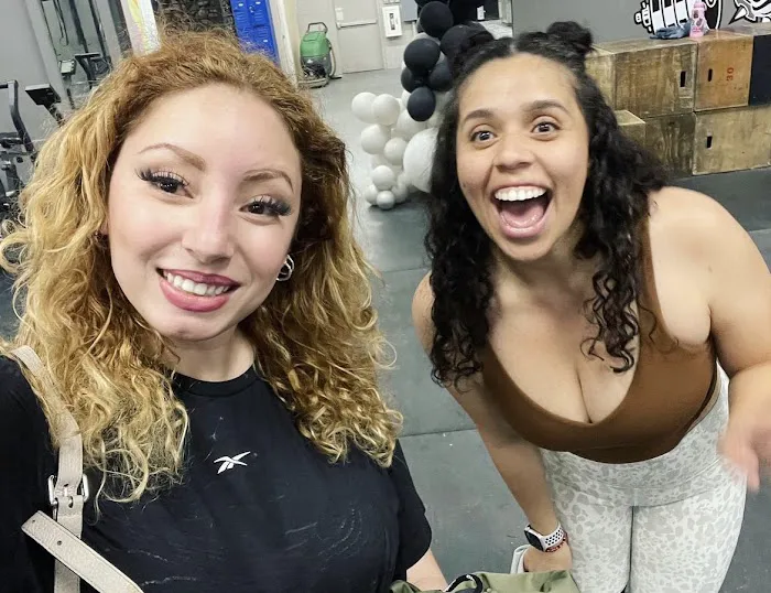 Fitness Diva Hip Hop Fitness Class Picture 7