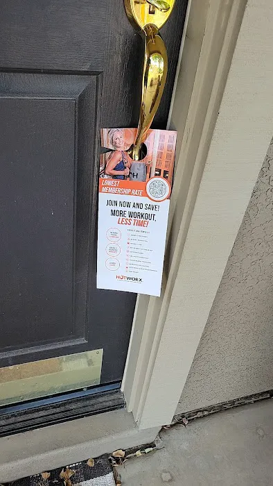 HOTWORX - Chandler, AZ - Ocotillo Picture 4