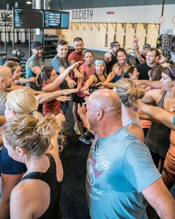 Fit Society Picture 10