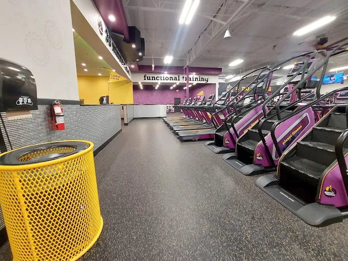 Planet Fitness Picture 3