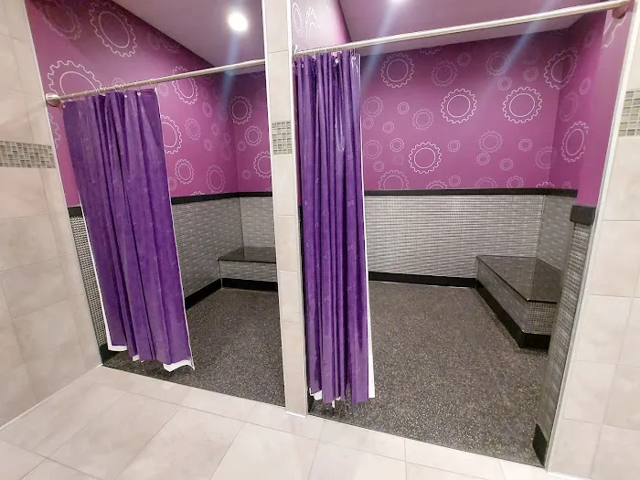 Planet Fitness Picture 6