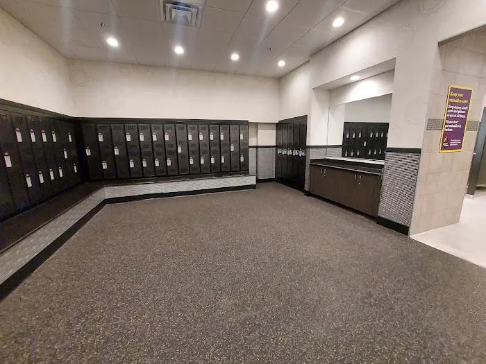 Planet Fitness Picture 8