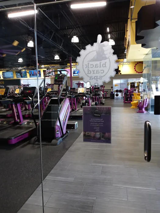 Planet Fitness Picture 6