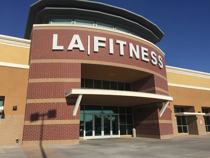 LA Fitness Picture 2