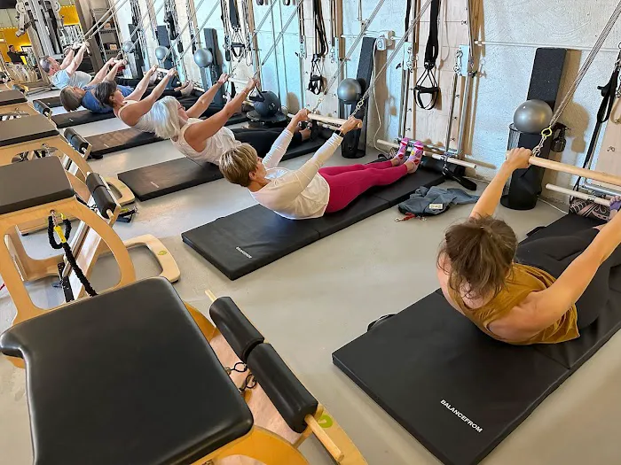 Studio Kinetics Picture 1