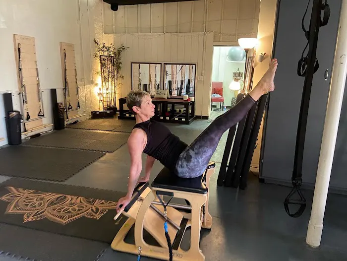 Studio Kinetics Picture 8