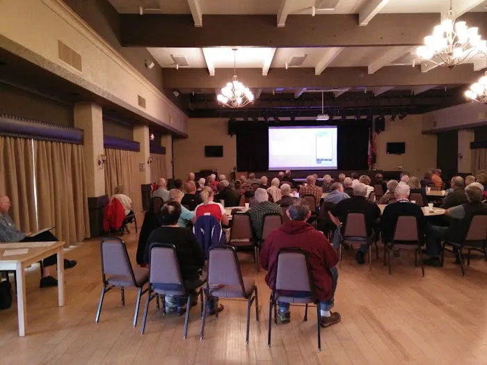 Main Leisure World Pool/Gym Picture 3