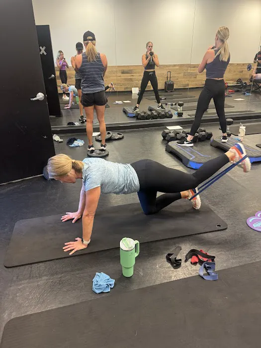 Ox Fitness with Tessa Gissel Picture 9