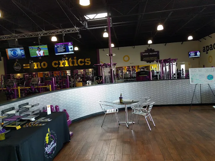Planet Fitness Picture 5