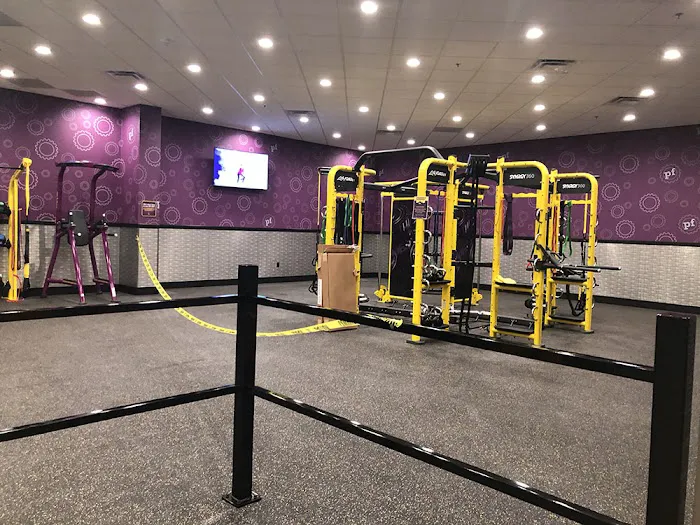 Planet Fitness Picture 2