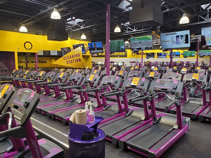 Planet Fitness Picture 3