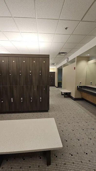 LA Fitness Picture 6