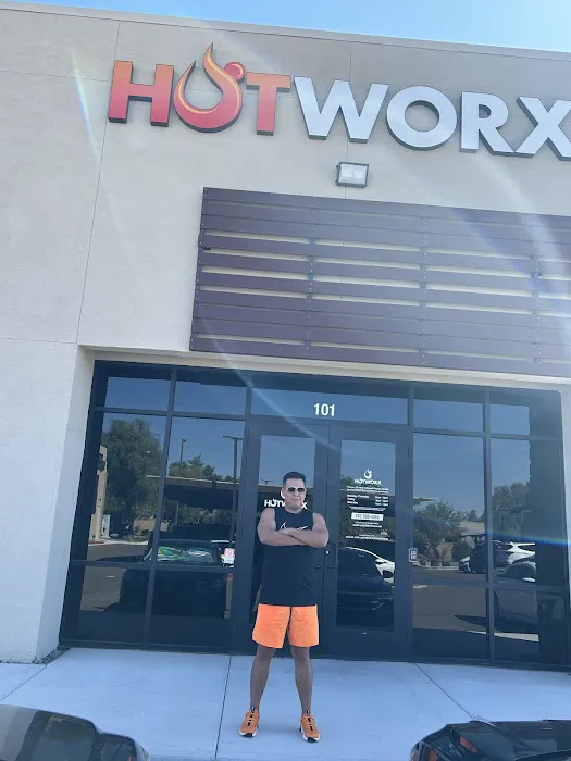 HOTWORX - South Gilbert, AZ Picture 4