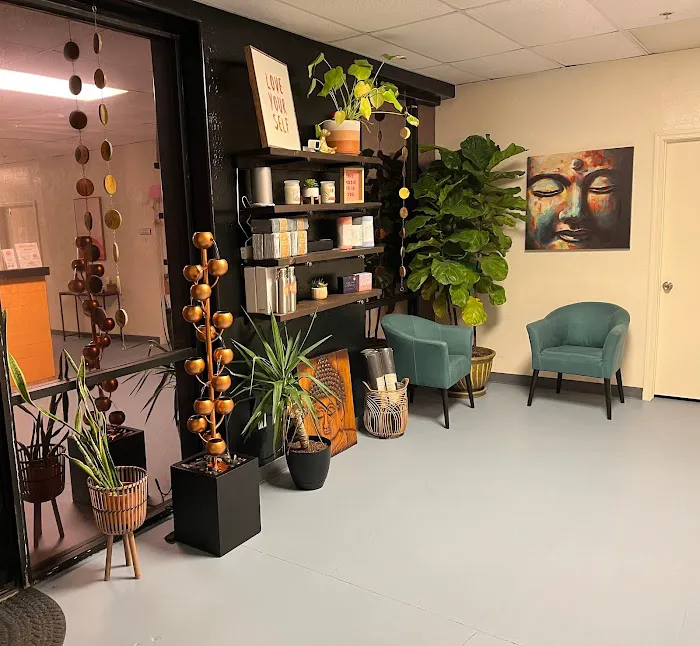 Fuego Yoga & Wellness Picture 4