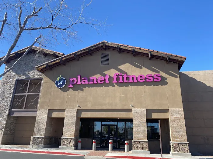 Planet Fitness Picture 2