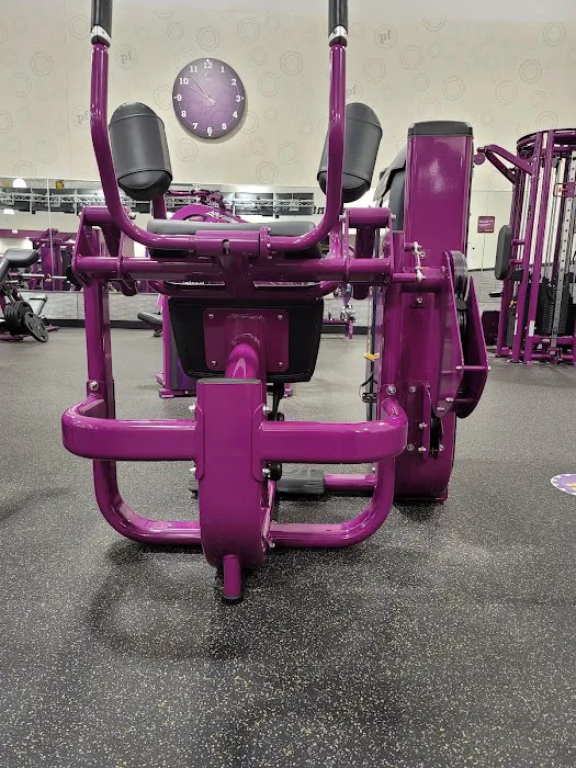Planet Fitness Picture 10