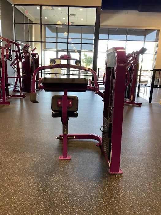 Planet Fitness Picture 7