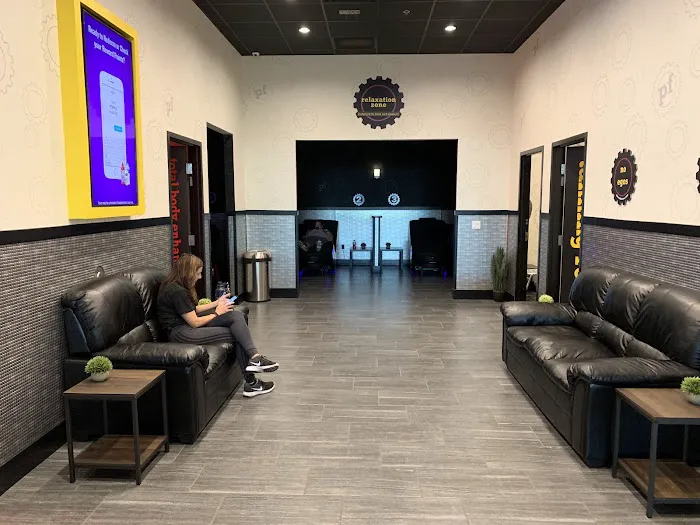 Planet Fitness Picture 10