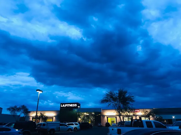 LA Fitness Picture 6