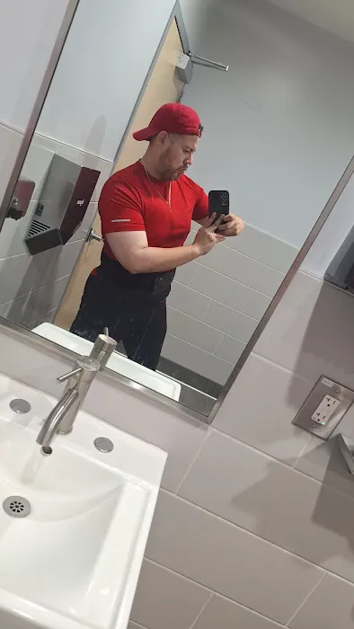 Anytime Fitness Picture 4