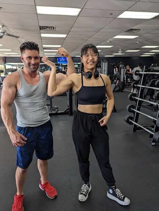 24/7 Fitness Picture 5