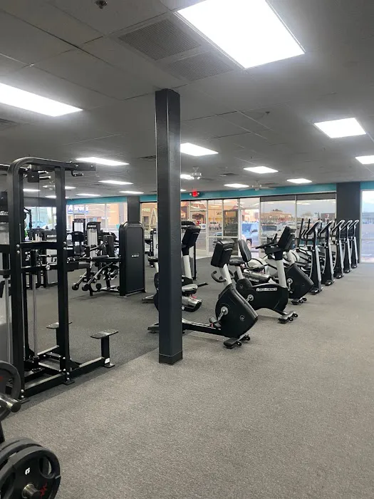 24/7 Fitness Picture 10