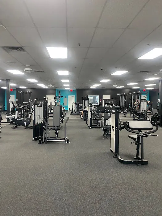 24/7 Fitness Picture 9