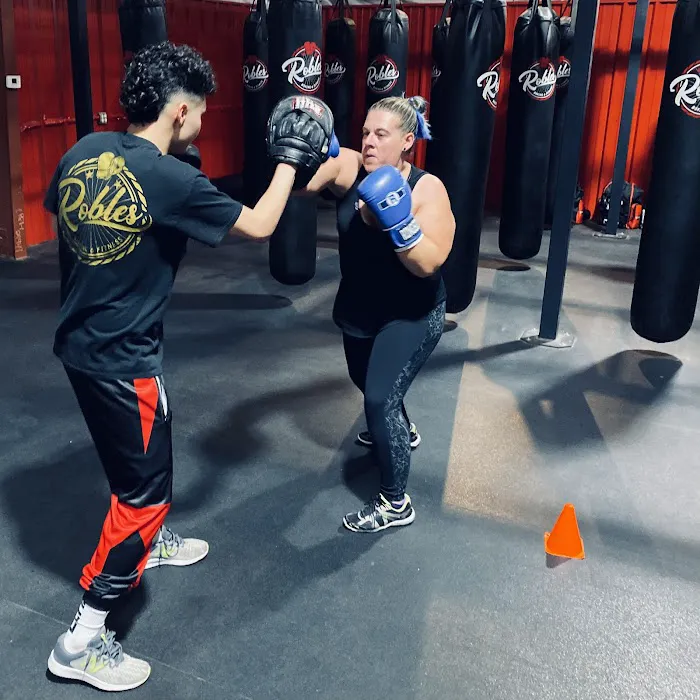 Robles Boxing & Fitness Picture 9