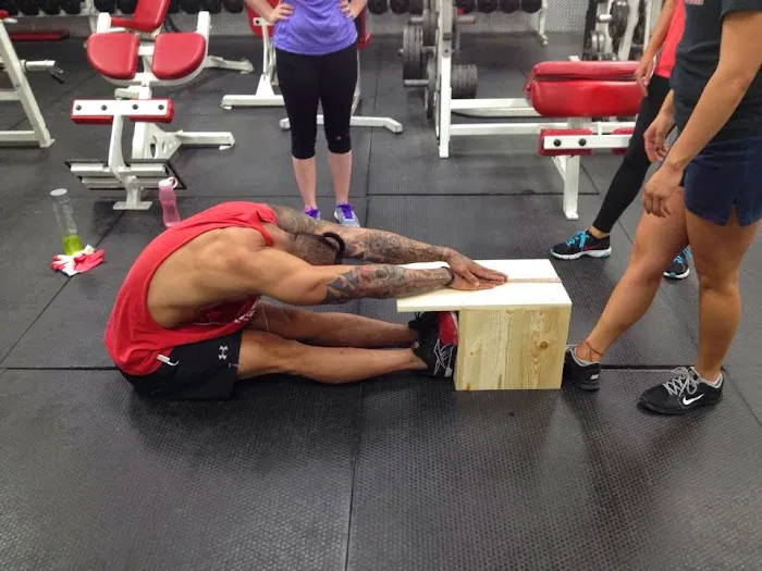 PowerHouse Fitness Picture 7