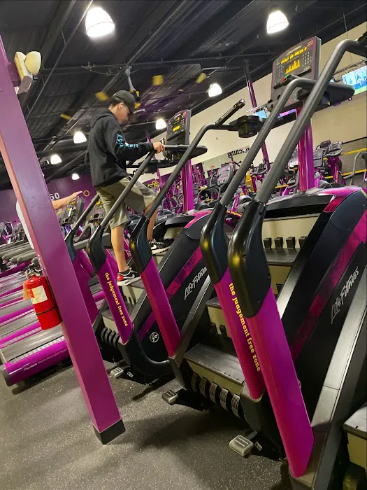 Planet Fitness Picture 3