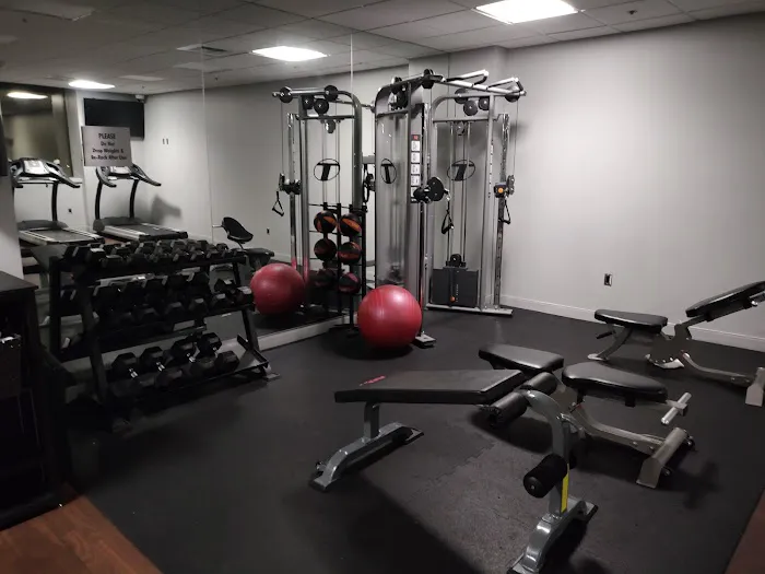 The D Hotel Fitness Center Picture 2