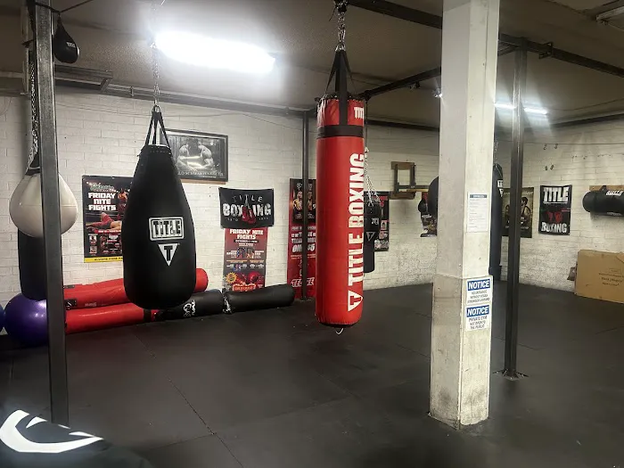 Never QuiT Boxing Gym Picture 7