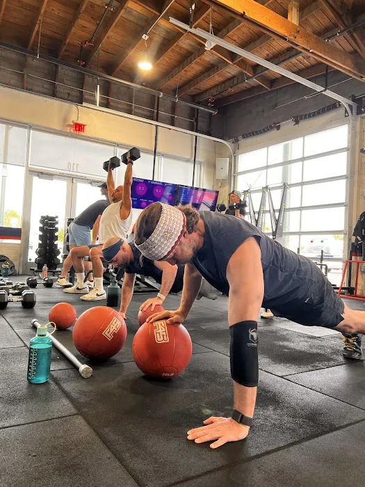 F45 Training Las Vegas Arts District Picture 2