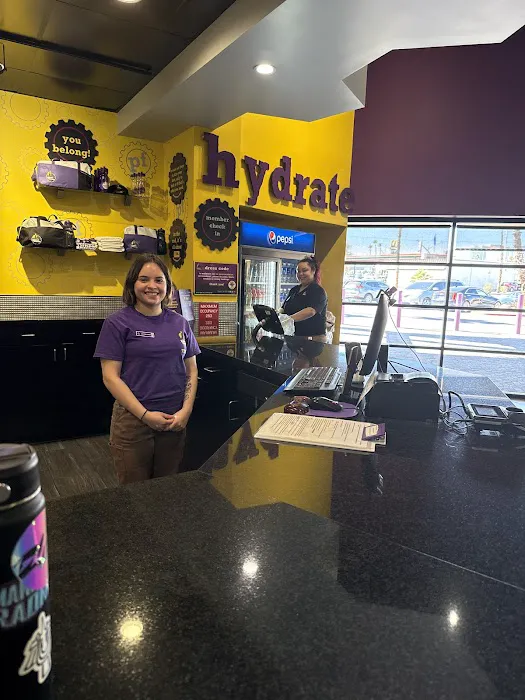 Planet Fitness Picture 9