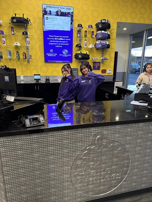 Planet Fitness Picture 3
