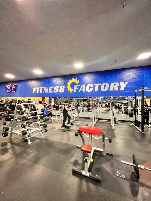 Fitness Factory Charleston Picture 4