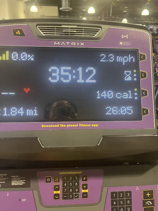 Planet Fitness Picture 2