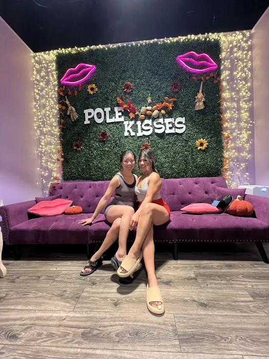Pole Kisses, Bungee and Aerial Fitness Picture 9