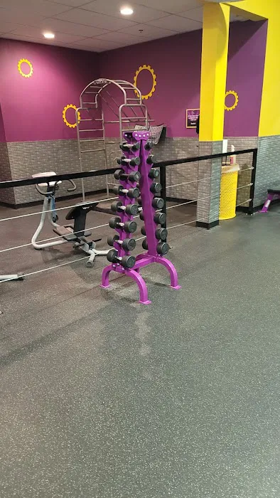 Planet Fitness Picture 5