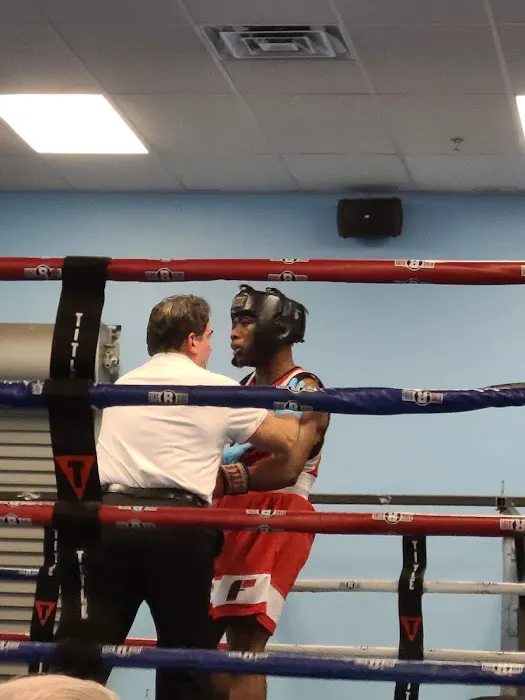 Steele's Boxing Gym Picture 3