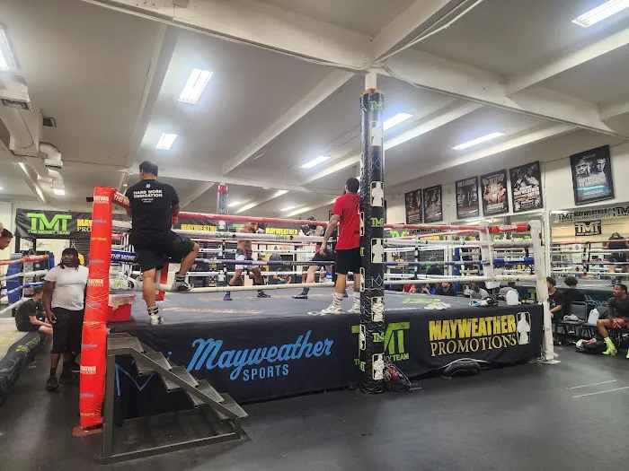 Mayweather Boxing Club Picture 1